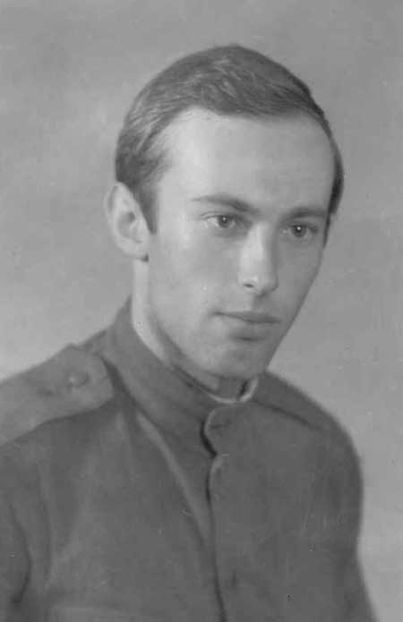 1971 ,     4- 